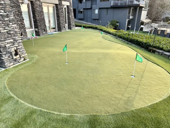 D542709E-A6F6-429E-AFD7-1444D5BFFE76